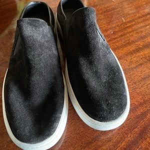 Vince Slip-On Leather Sneakers sz 6